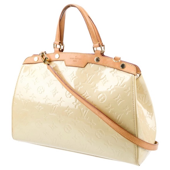 Louis Vuitton Monogram Vernis Brea MM - Picture 3 of 6